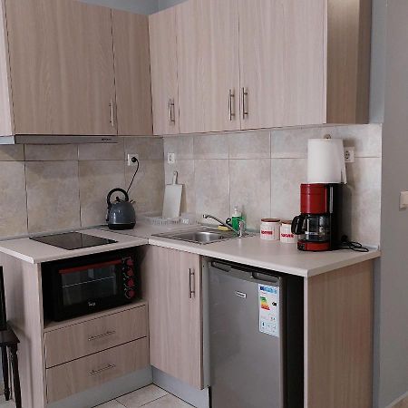 Yolanda Studios Пірей Екстер'єр фото