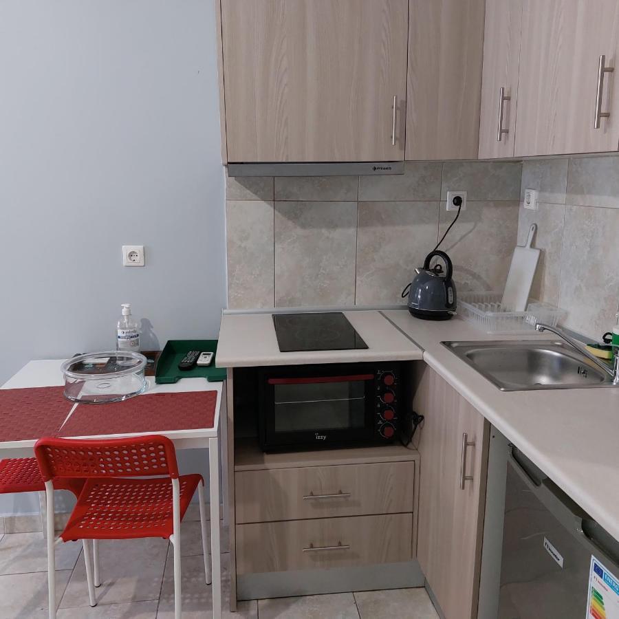 Yolanda Studios Пірей Екстер'єр фото